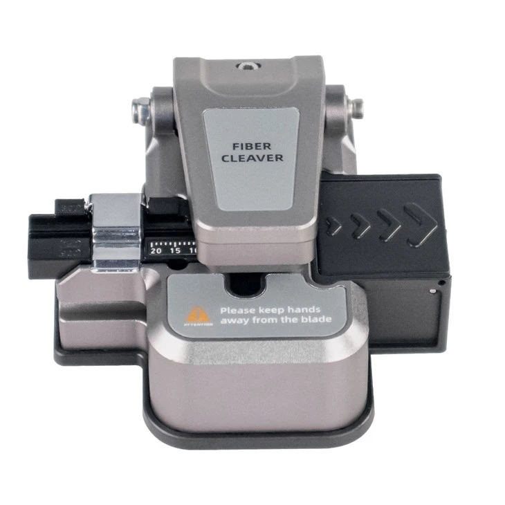 Cleaver Optical Fiber factory